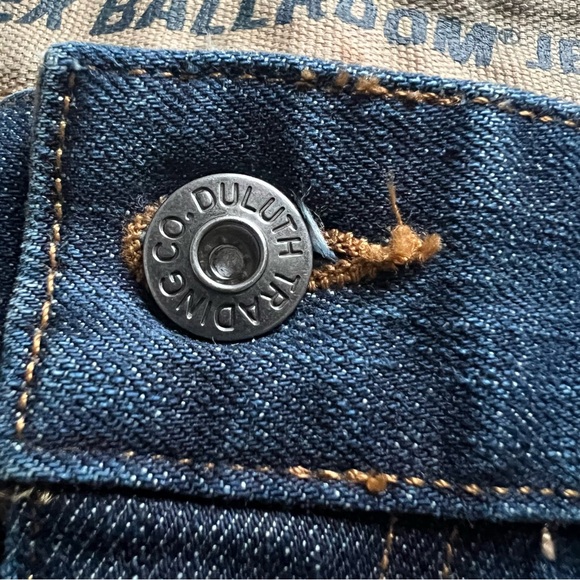 NWOT Duluth Trading Flex Ballroom Jeans Straight Leg Dark Wash Men's size 36x30 - Picture 5 of 10